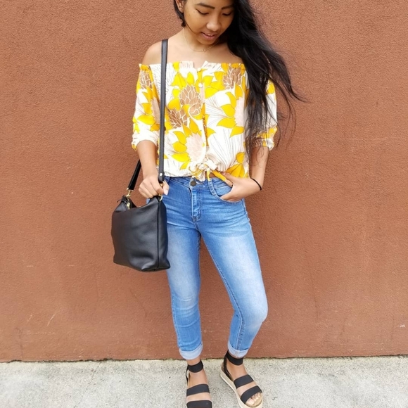 Fighting Eel Ava Sky Top Oceana Cream Palawan Sunflower Blouse Off-Shoulder XS - Picture 6 of 14